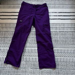 Cherokee women’s scrub pants size medium, deep purple. Excellent condition.